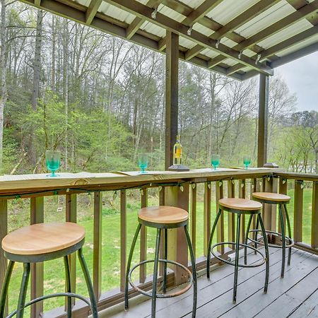 Smoky Mountain Cozy Cove Cabin Deck And Fire Pit! Cosby Exterior photo